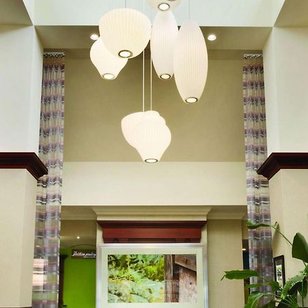 Hilton Garden Inn Niagara-On-The-Lake Exterior photo