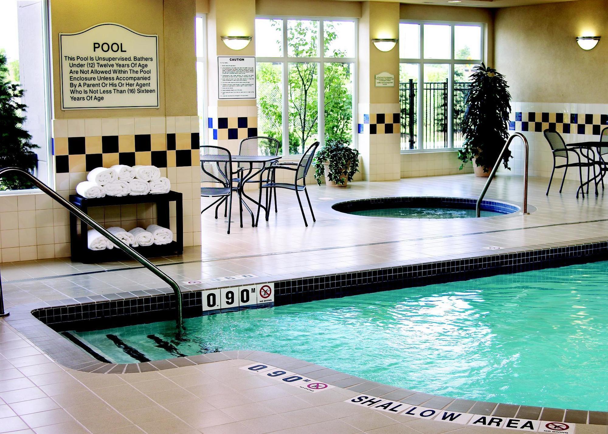 Hilton Garden Inn Niagara-On-The-Lake Exterior photo